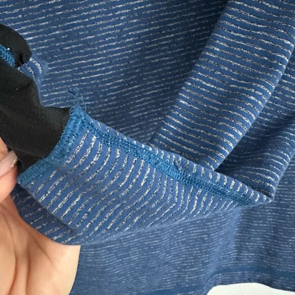 Lululemon Cypress Run Half Zip Blue Striped Pullover Size Small Thumb Holes - Picture 7 of 8